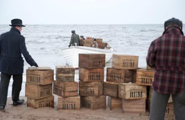 美国禁酒令对美国的伤害,美国禁酒令为什么一定要喝