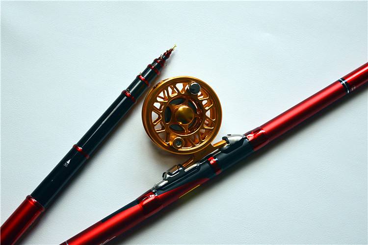 1.5号尼龙通线遛鱼6小时！巨鲤上岸的背后，明白前打竿的野钓优势