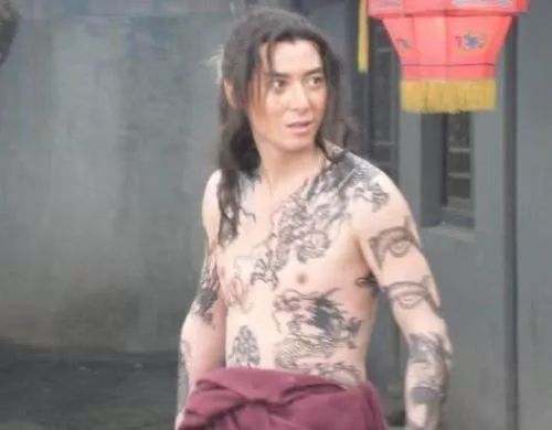 水浒里的九纹龙史进的历史,水浒传九纹龙史进的性格