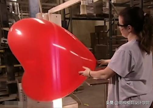 厂家气球制造过程,气球的生产线制造过程