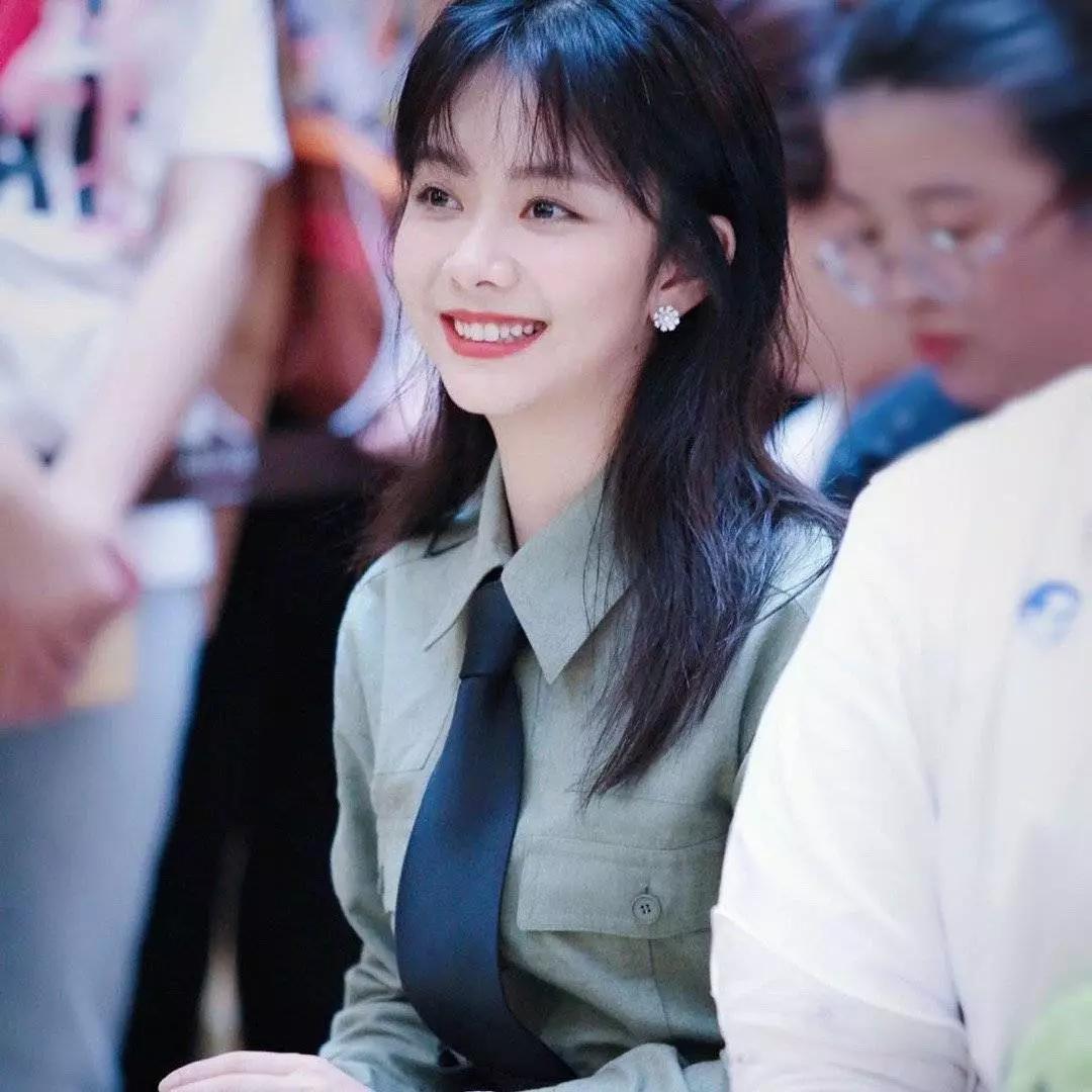 今年最流行的“硬一点”,要怎么驾驭住?