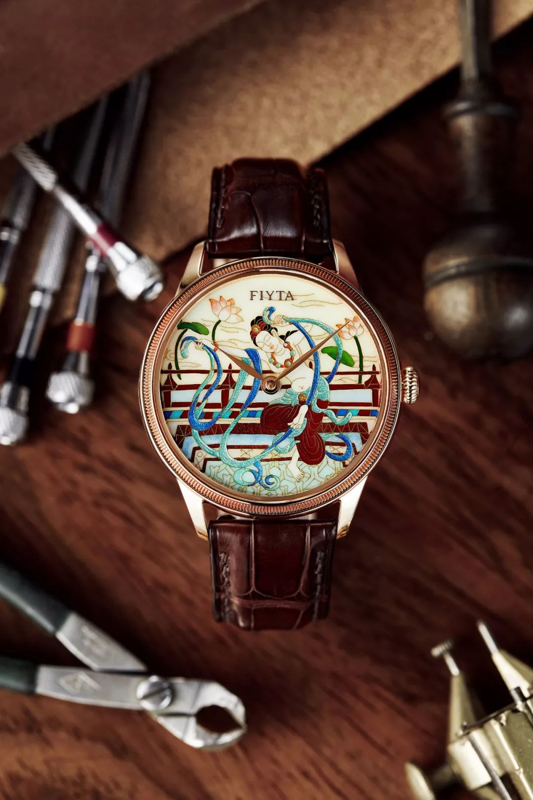 飞亚达冯绍峰同款,飞亚达冯绍峰代言