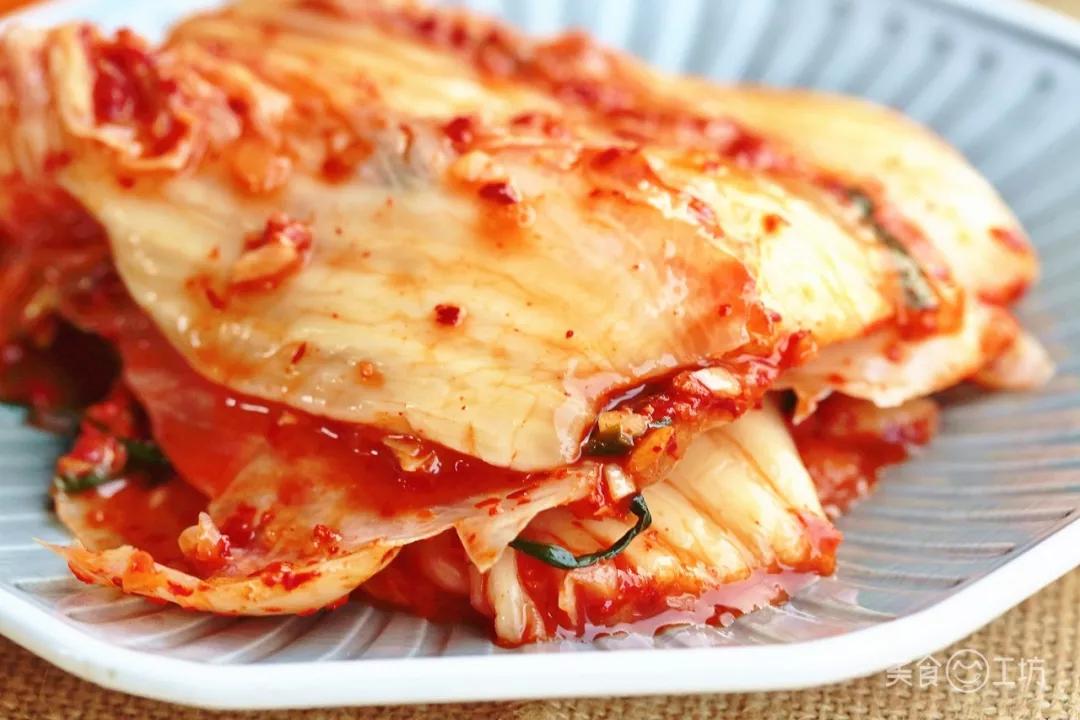 辣白菜怎么做去掉生白菜味,自制无糖辣白菜的腌制方法