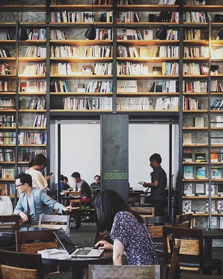 中国轻松月入过万什么水平,月入百万在国内处于什么水平