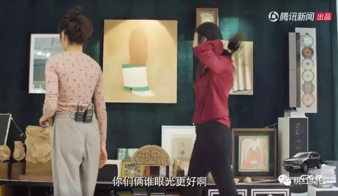 刘嘉玲和天价娃娃合影,刘嘉玲买画