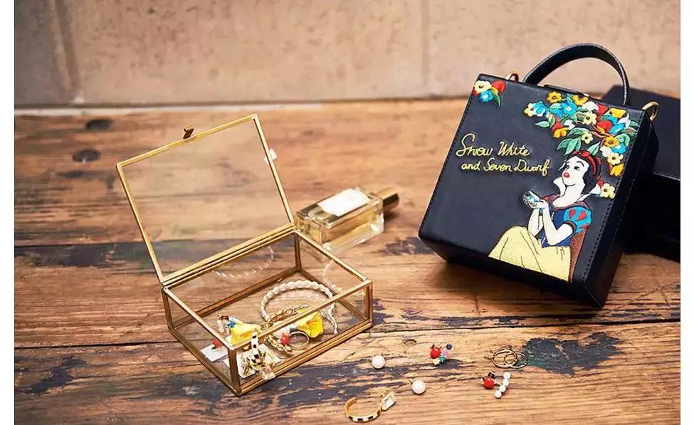 欧韩爆款包包,韩系轻奢小众高级感包包