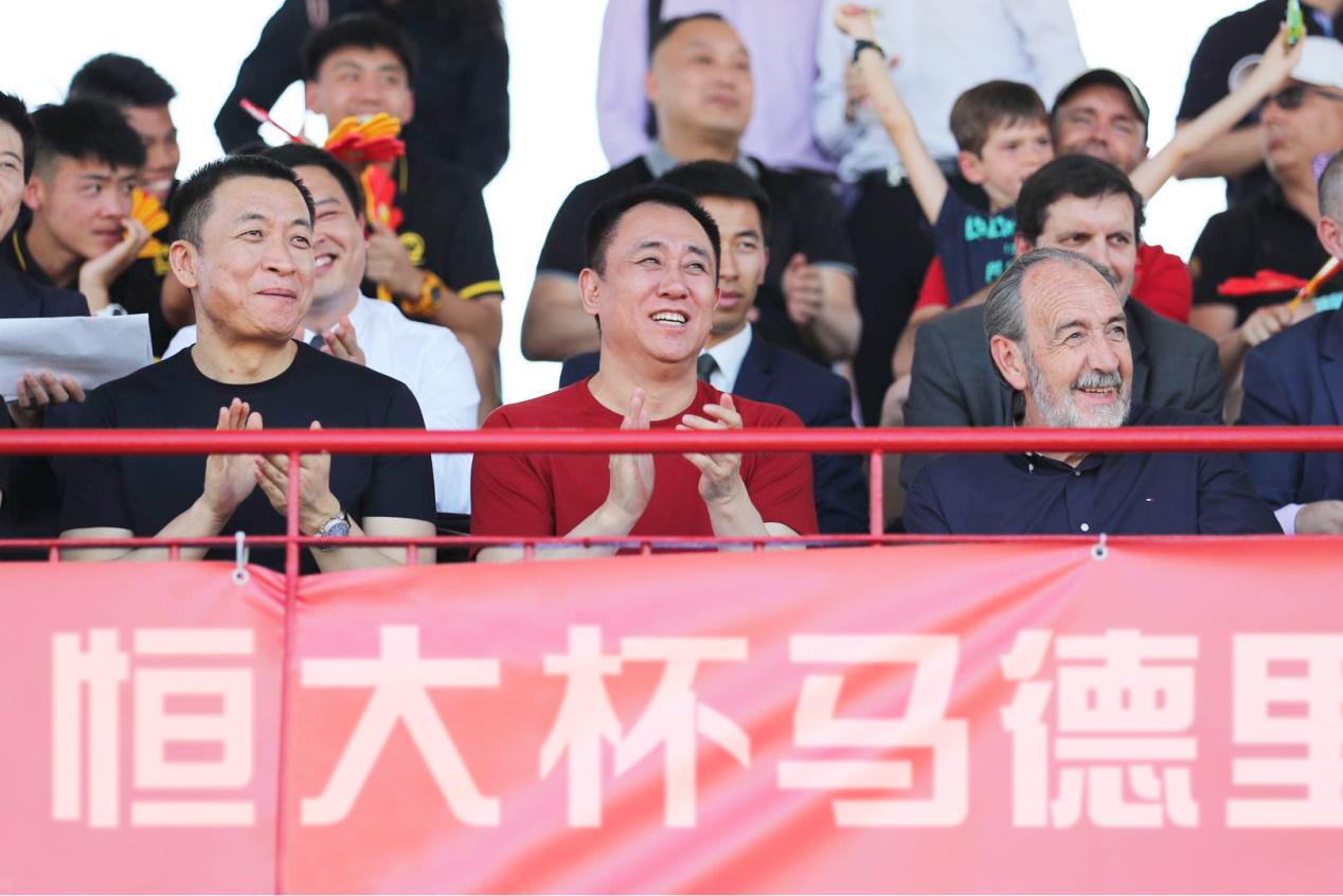 中国足球需要实干家,对中国足球做出最大贡献的许家印