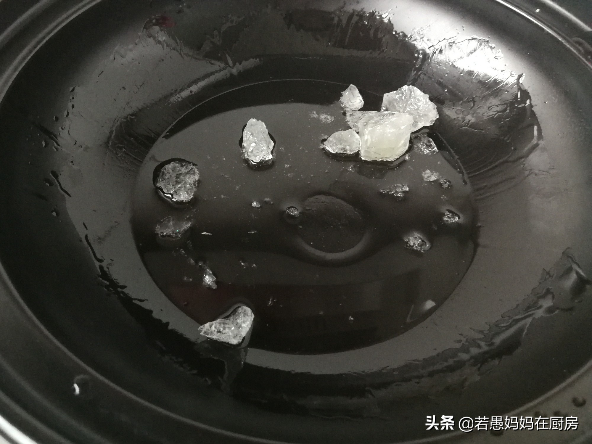 山楂话梅排骨的正宗做法,炖排骨软烂香放啥料