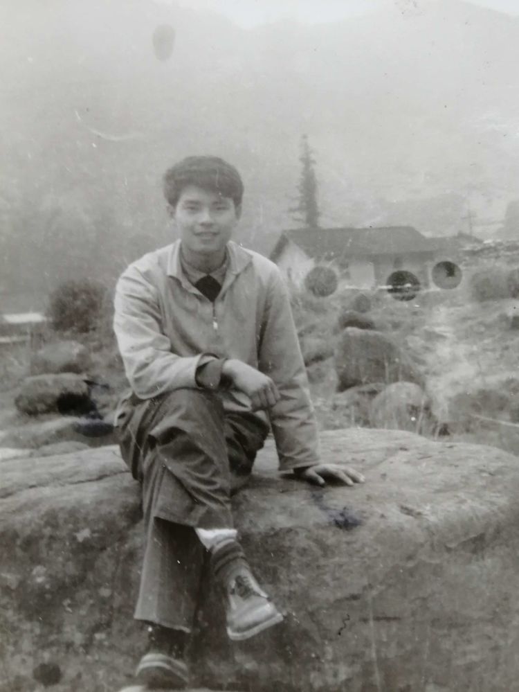 老公爱着老婆又爱着别人,老公深爱着前女友