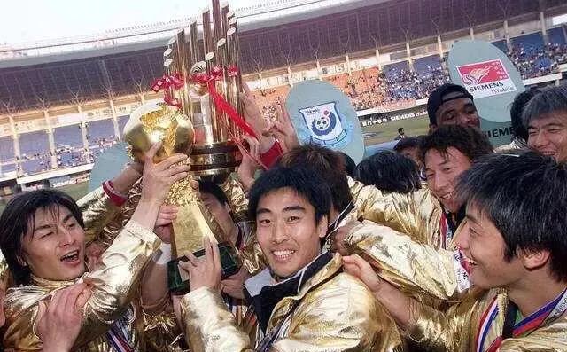 深圳佳兆业足球俱乐部降级,中超深圳佳兆业降级了吗