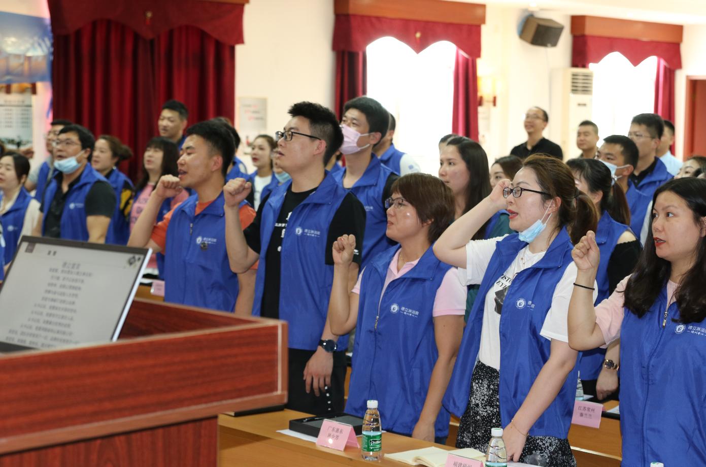 品牌引领赋能终端|德立淋浴房第1期精英店长培训课圆满收官