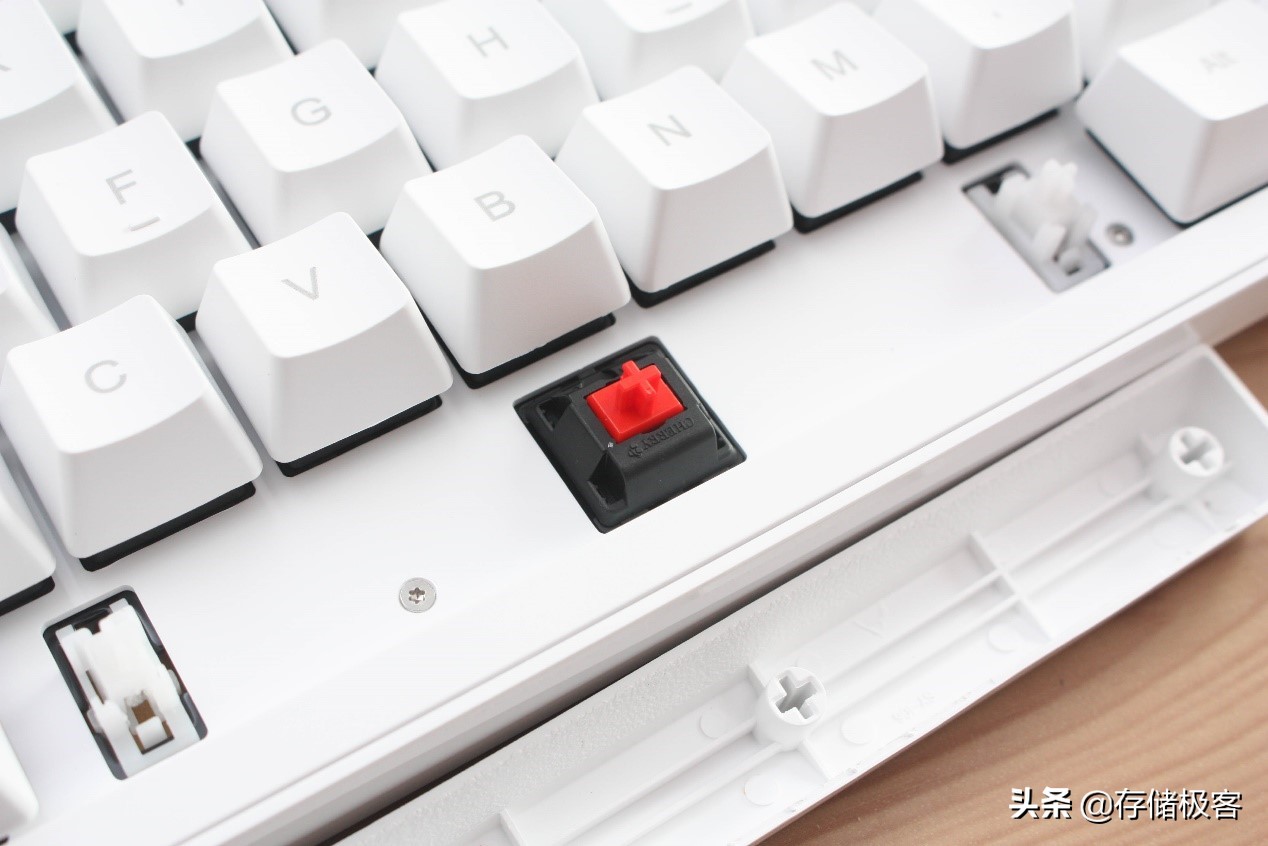 电脑进不了系统重装系统也不行,电脑出现问题为啥不建议重装系统