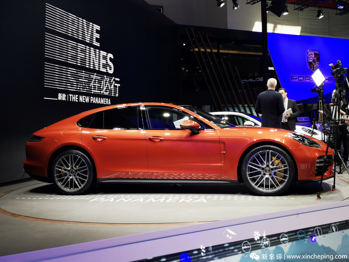 吉利星瑞和高尔夫8哪个更值得买,高尔夫和星瑞