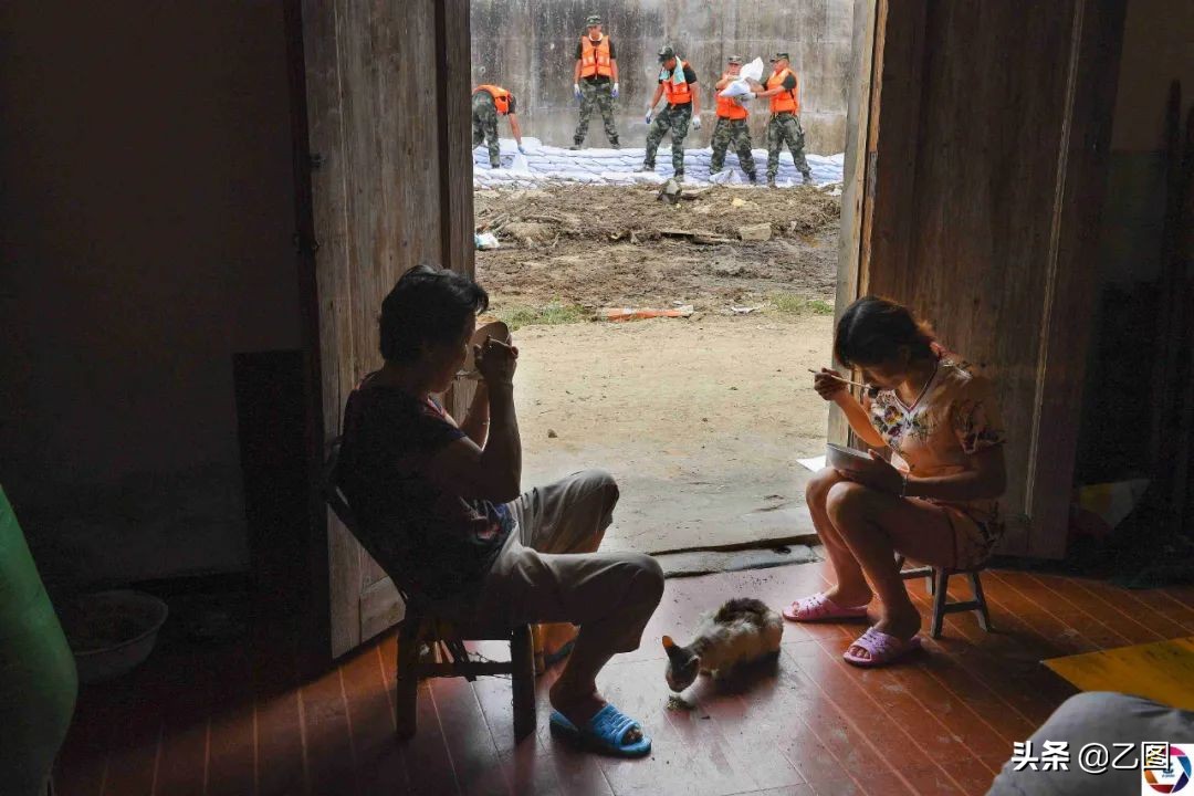 摄影师盘点2020年照片,摄影师用9张照片回顾2020年