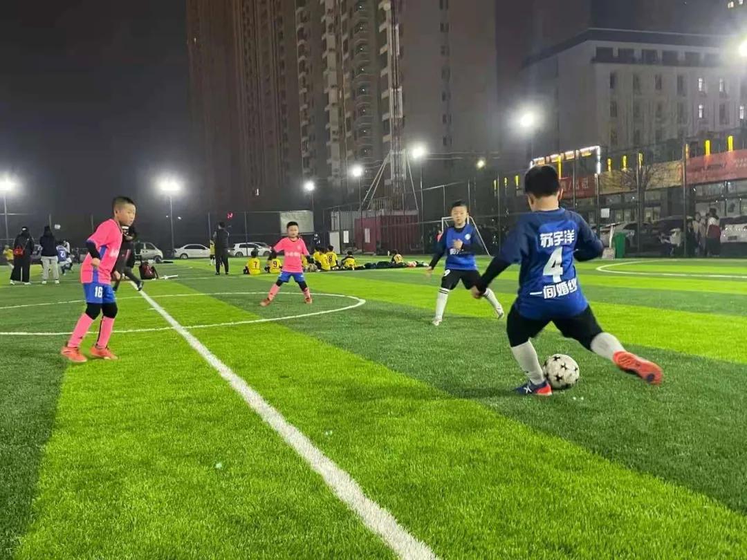 校园足球赛事开展现状,如何打造足球校园