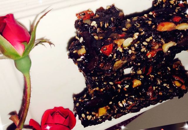 自己在家怎么做阿胶糕视频教程,怎么做阿胶糕效果最好