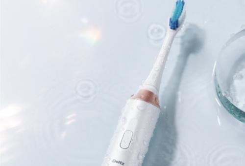 usmile电动牙刷和飞利浦电动牙刷,usmile电动牙刷和小米电动牙刷