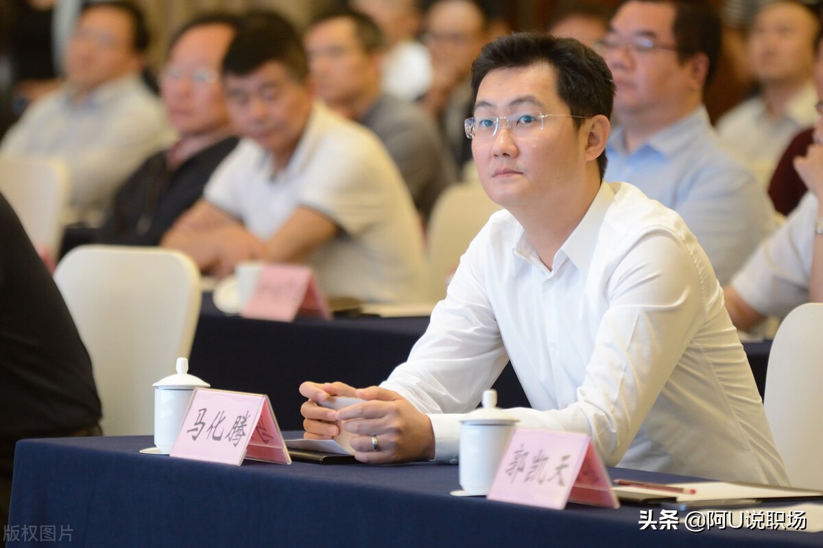 周鸿祎徐小平新书颠覆者发布会,360创始人周鸿祎近期简介