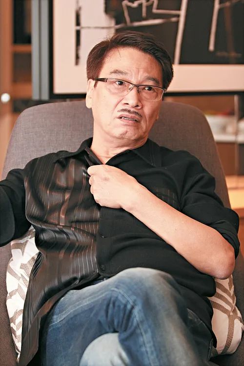 吴孟达故事简短,吴孟达的事例