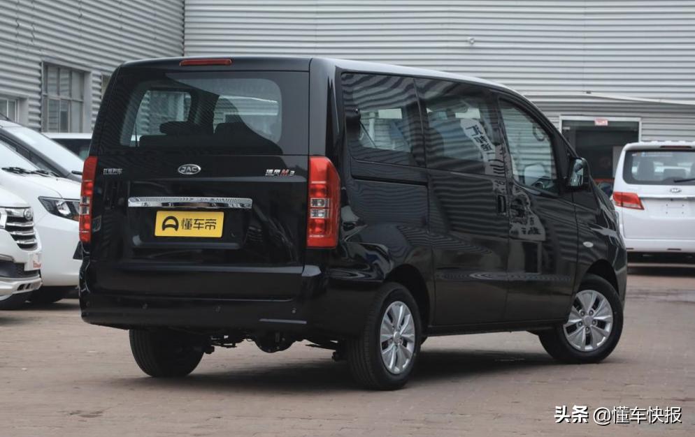 菱智m5和瑞风m5测评对比,江淮瑞风m3新款和东风风行菱智m5