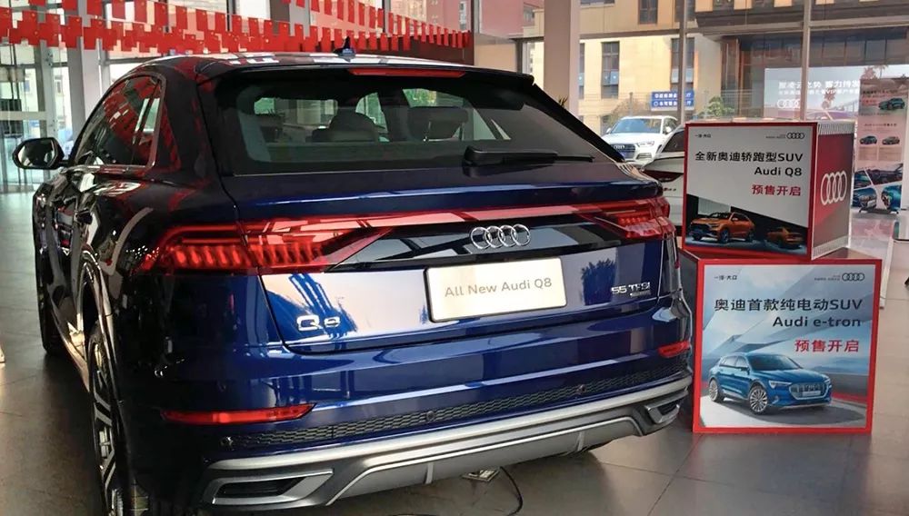 新款奥迪q8实车图,全新款奥迪q8配置细节全方位测评