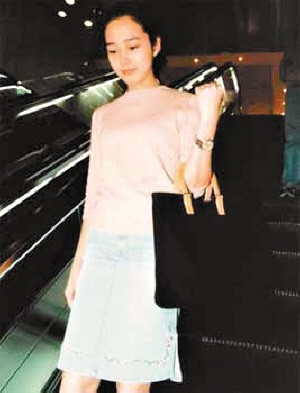 隐藏20多年的身份终于曝光,刘德华51岁生女