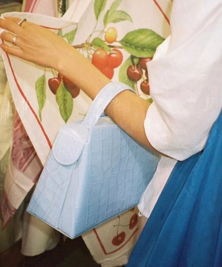 除了小ck还有哪些平价大牌包包,包包推荐小众高级感小ck送人