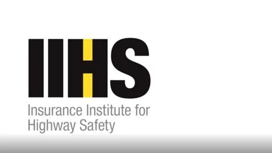 起亚车型测试,起亚嘉华iihs