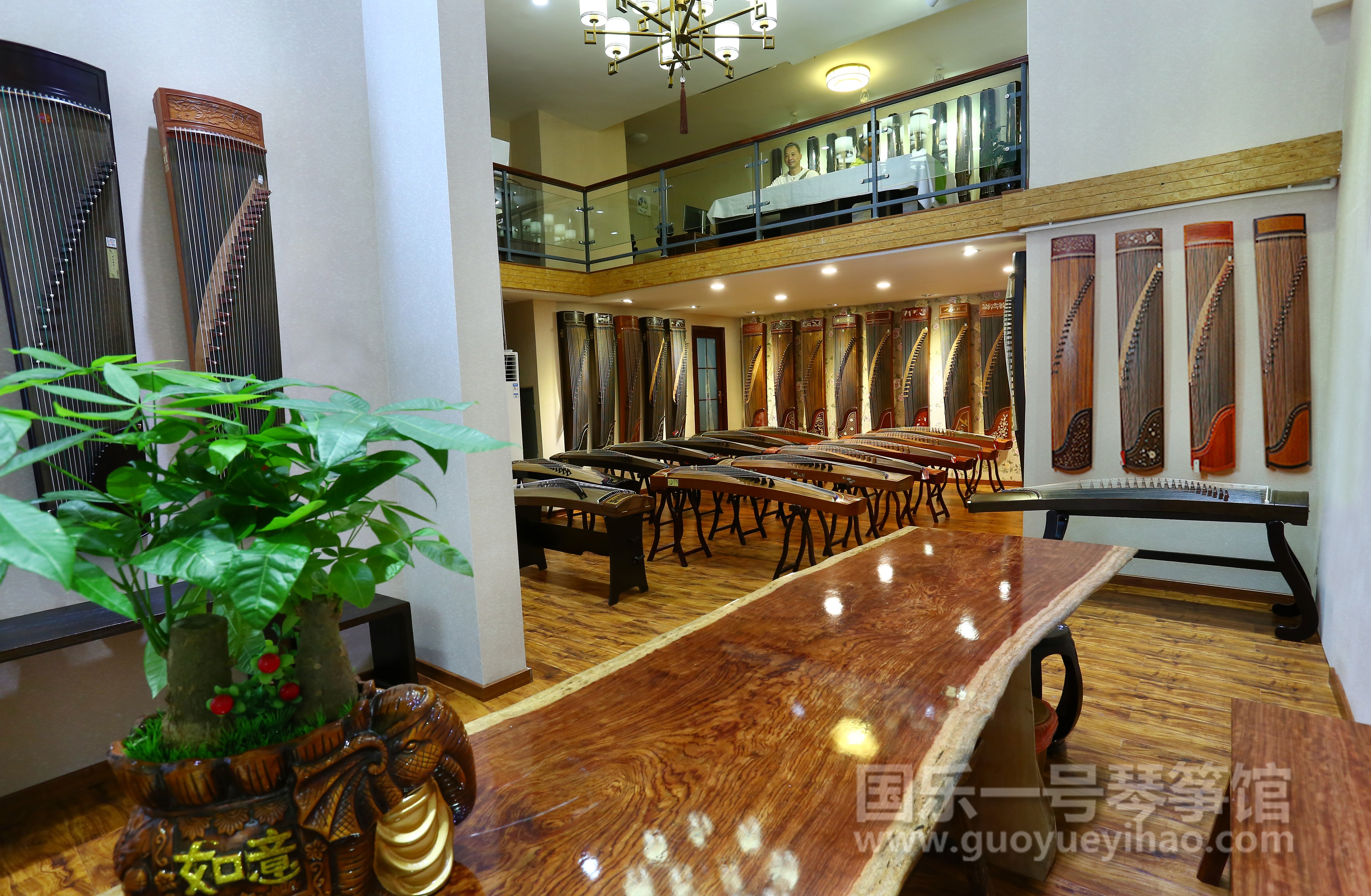 初学者怎么选购古筝,网上买古筝如何挑选