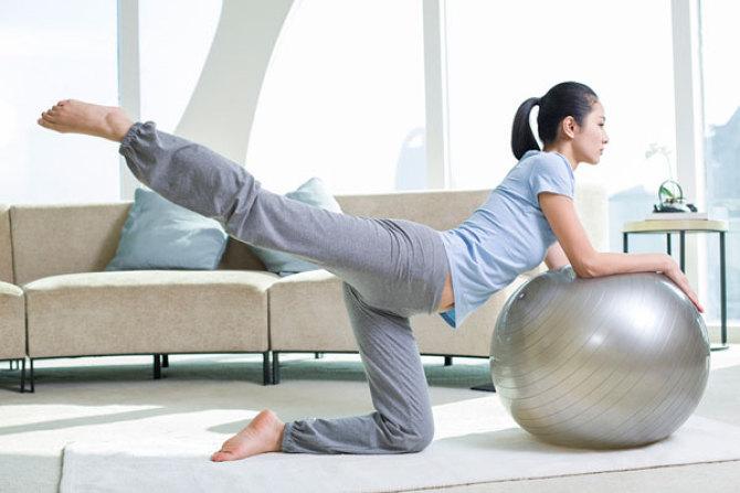 岁月就是杀猪刀,产后妈妈臀部如何拯救,树袋宝宝来支招