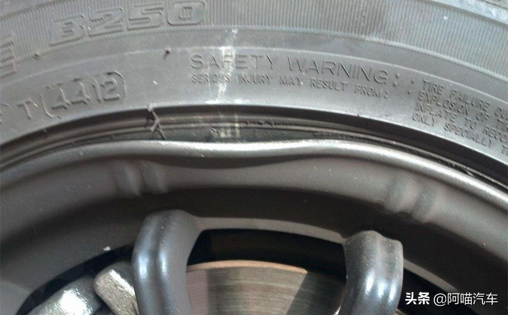 小车冬天轮胎亏气正常么,轮胎老是亏气查不出来