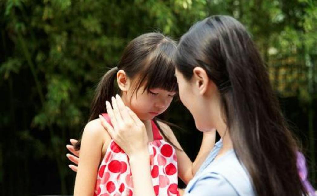 中班孩子突然不肯去幼儿园怎么办,小孩上幼儿园不肯去老是哭怎么办