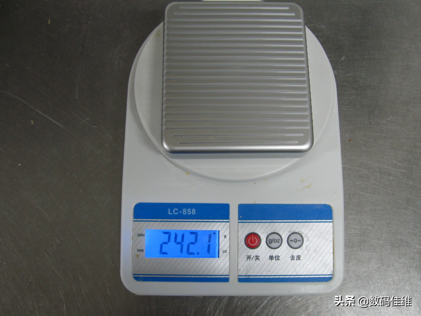 SuperTank100W笔记本移动电源套装评测+拆解