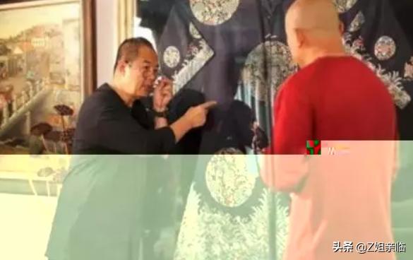 李云迪嫖娼被举报,明星再小心,还是躲不过神秘的朝阳群众