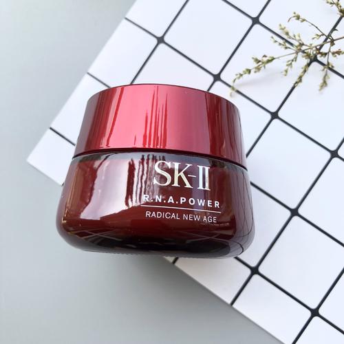 珂润和sk2哪个保湿面霜好,6款面霜美白超保湿