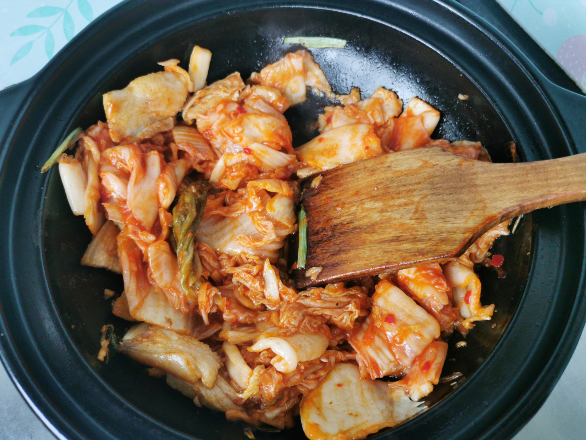 韩剧里的泡菜汤好吃吗,韩剧同款泡菜汤是用什么做的