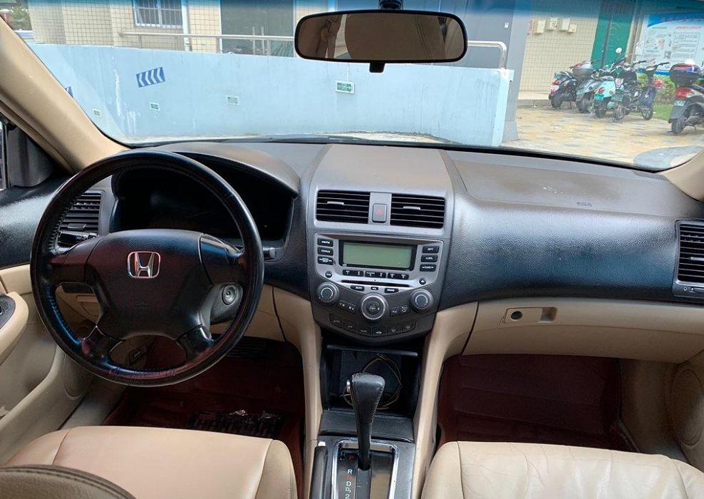 大哥的情怀车,06年本田7代雅阁值得买吗