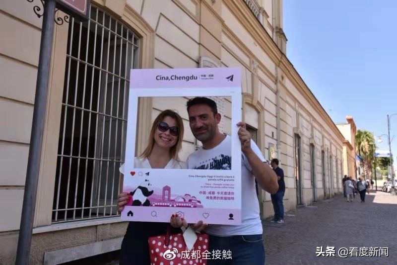 熊猫宝宝来中国,成都熊猫婴儿