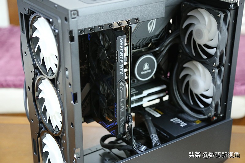为什么很少atx3.0的机箱,atx3.0再进化藏在机箱里的diy美学
