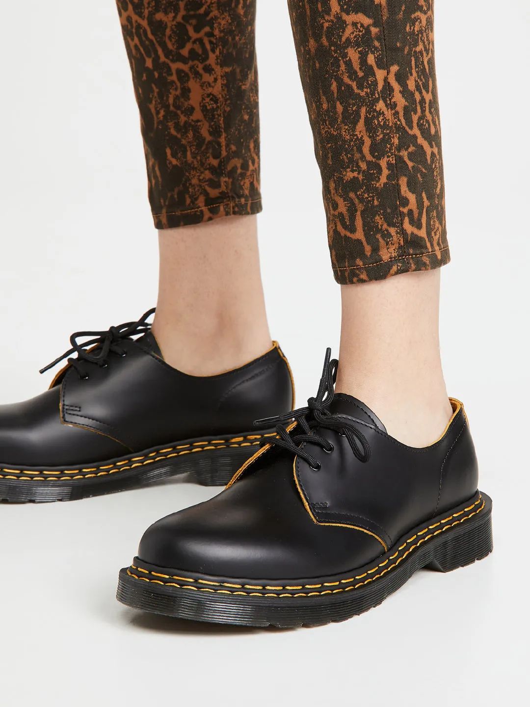 休闲潮流小白鞋皮鞋搭配,秋季牛皮小白鞋舒服百搭又洋气