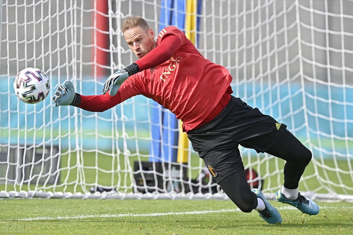 欧洲杯比利时4强阵容公布,欧洲杯丹麦vs比利时4:0