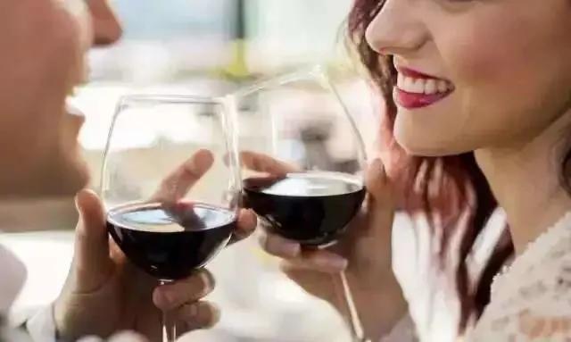 怎么挑选红酒,怎样挑选红酒杯子