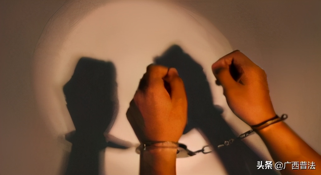 网传女辅警照片系冒用女子已报警,网传女辅警照片系冒用当事人发声