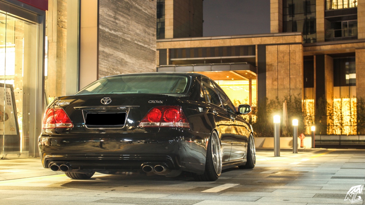 全黑内饰都有哪些,全黑的内饰