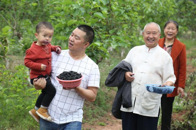 资阳旅游的好地方是哪里,资阳十一月哪里旅游最好