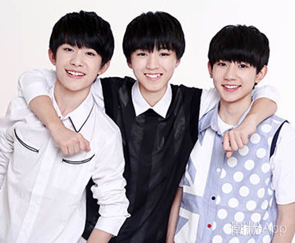 首例明星养成的制度，诞生出的璀璨少年，万众可倾——TFBOYS