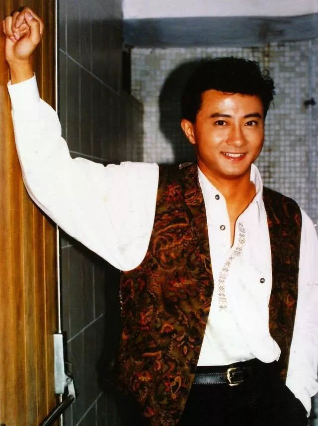 当年拍了两年的《少林寺》，李连杰被嫌弃身高，大反派都已去世