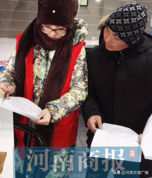 家政急聘住家育儿嫂工资6000,保姆工资从3500涨到了9000