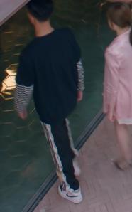 爱情公寓5里出现过什么鞋,爱情公寓里面的球鞋