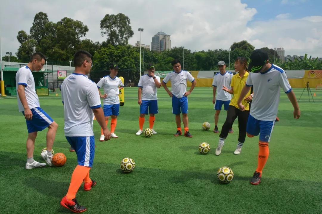 校园足球该如何快速发展1000字,校园足球发展目标及规划